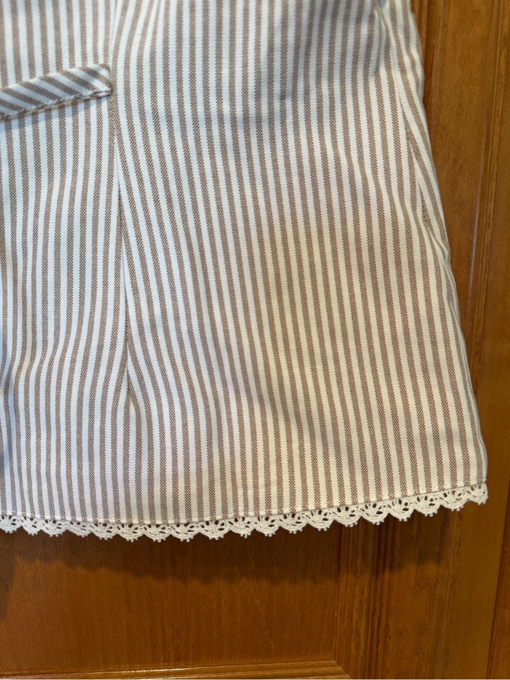 Striped Lace Trim Button-Front Tank Top - Picture 7 of 9